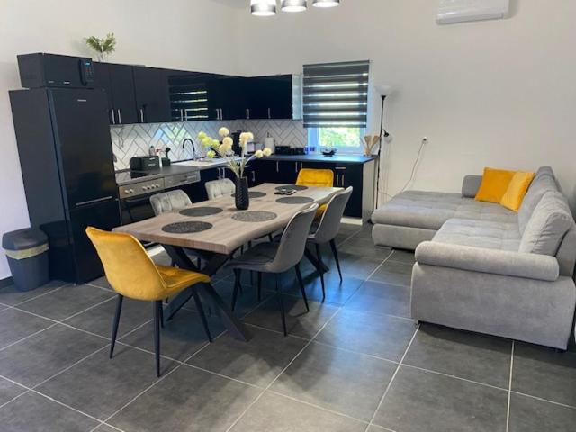 Apartment Dora Vendeghaz